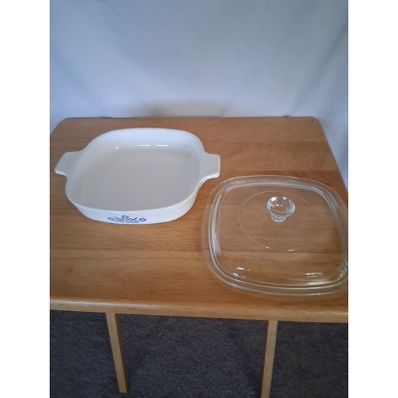 7 Inch Skillet With Lid - Picture 2 of 3